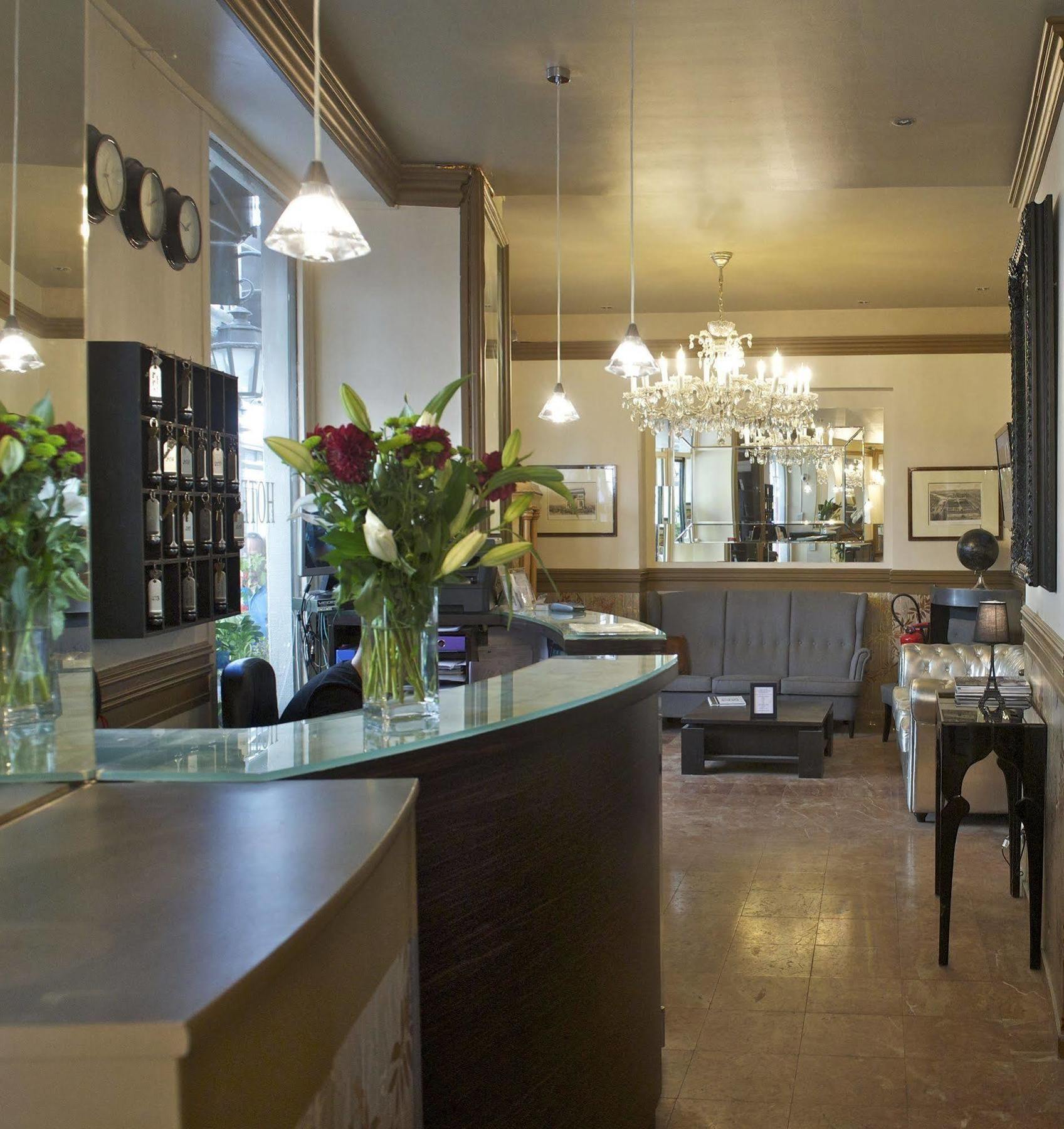 Hotel Petit Saint-Honore Париж Екстериор снимка